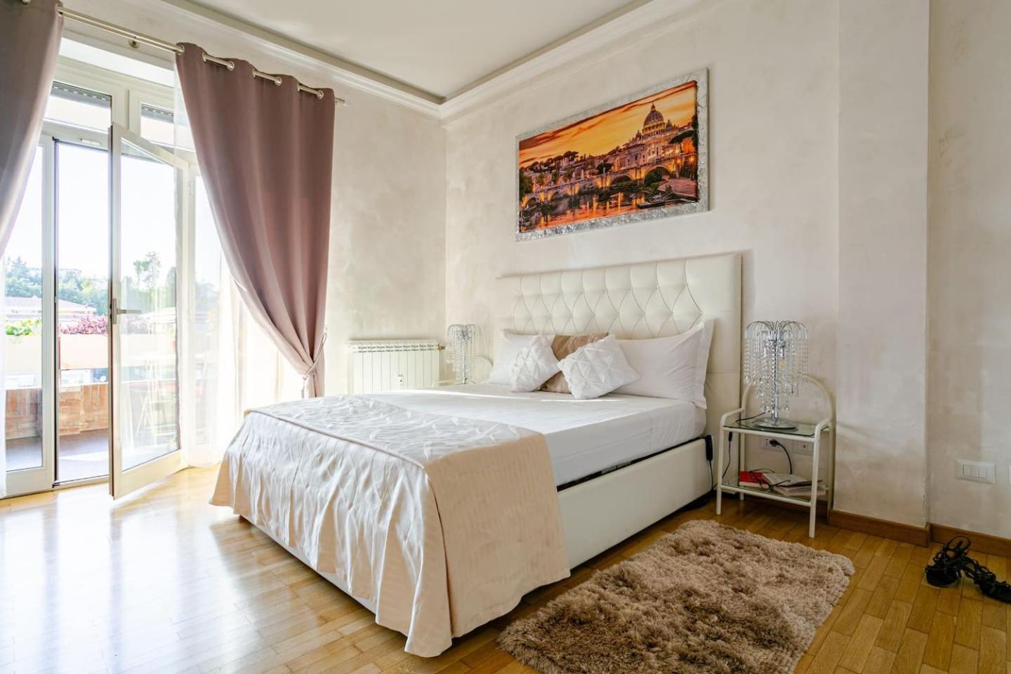 Pensión Luxury 2*